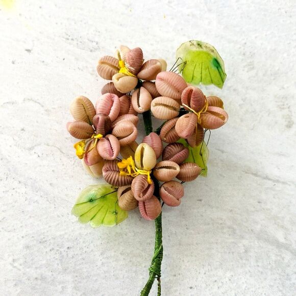 Vintage Millinery Bridal Flowers Lot Picks Bouquets Tiaras Hand Made Tiny Shells - Picture 11 of 16